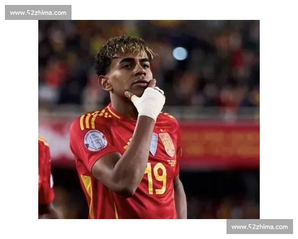 万众瞩目！欧洲电竞杯决赛现场气氛火爆，XX战队赢得喝彩！