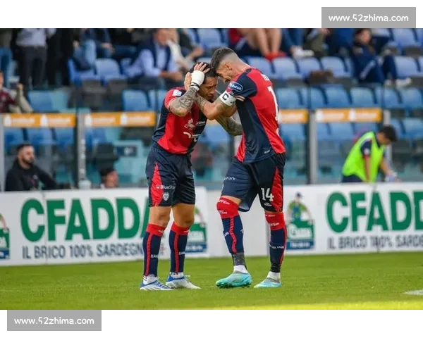 复古球衣重现意甲赛场,勾起球迷无限回忆 复古球衣重现意甲赛场,勾起球迷无限回忆